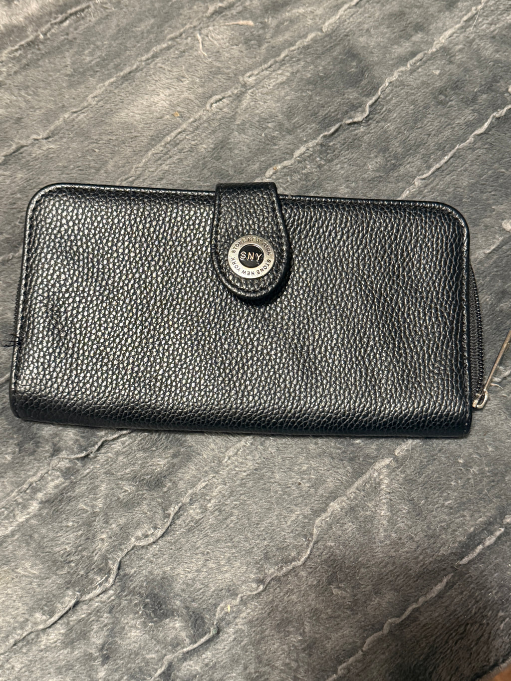 Stone New York leather wallet