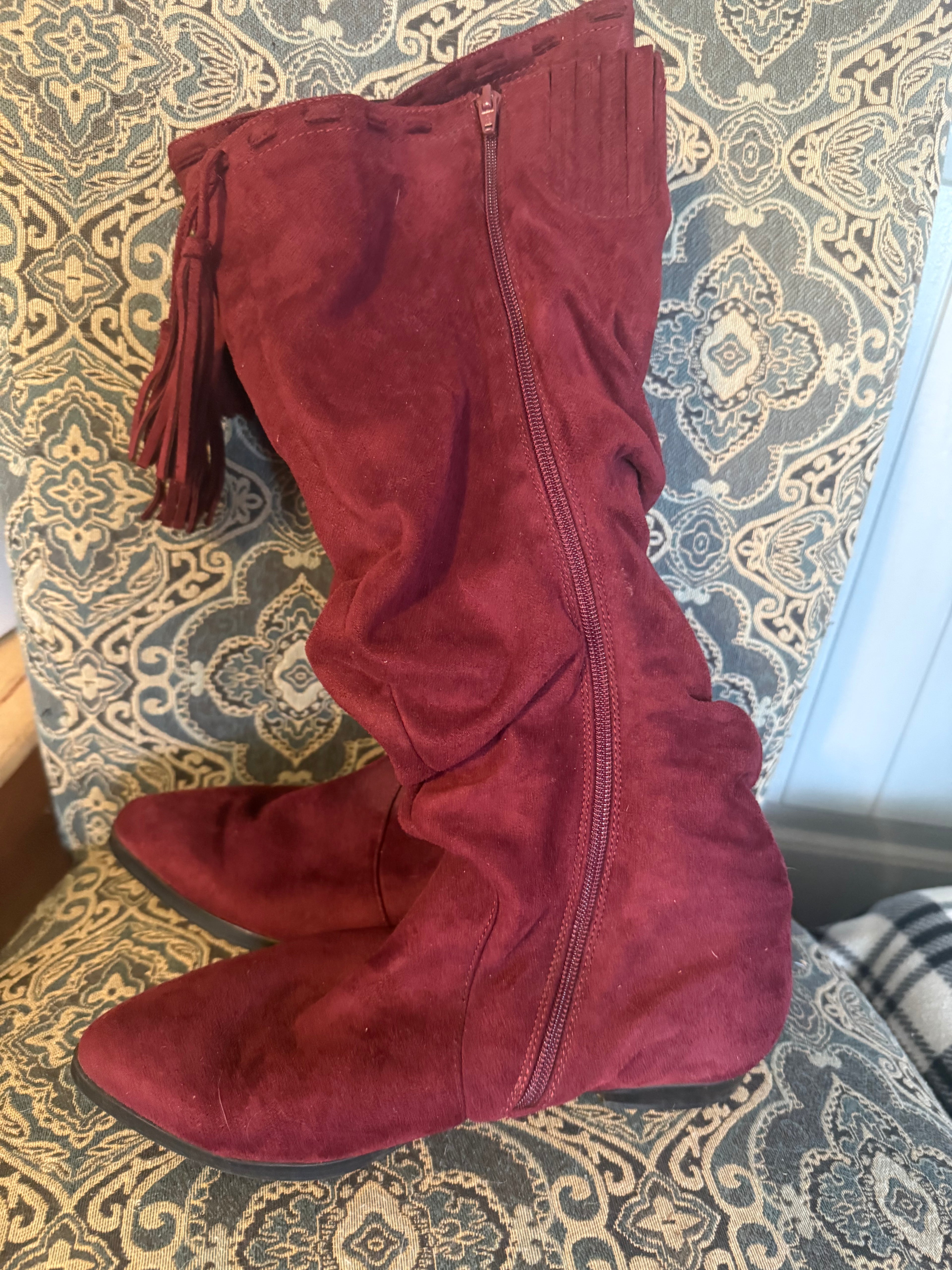 Burgundy Suede Woman’s boots