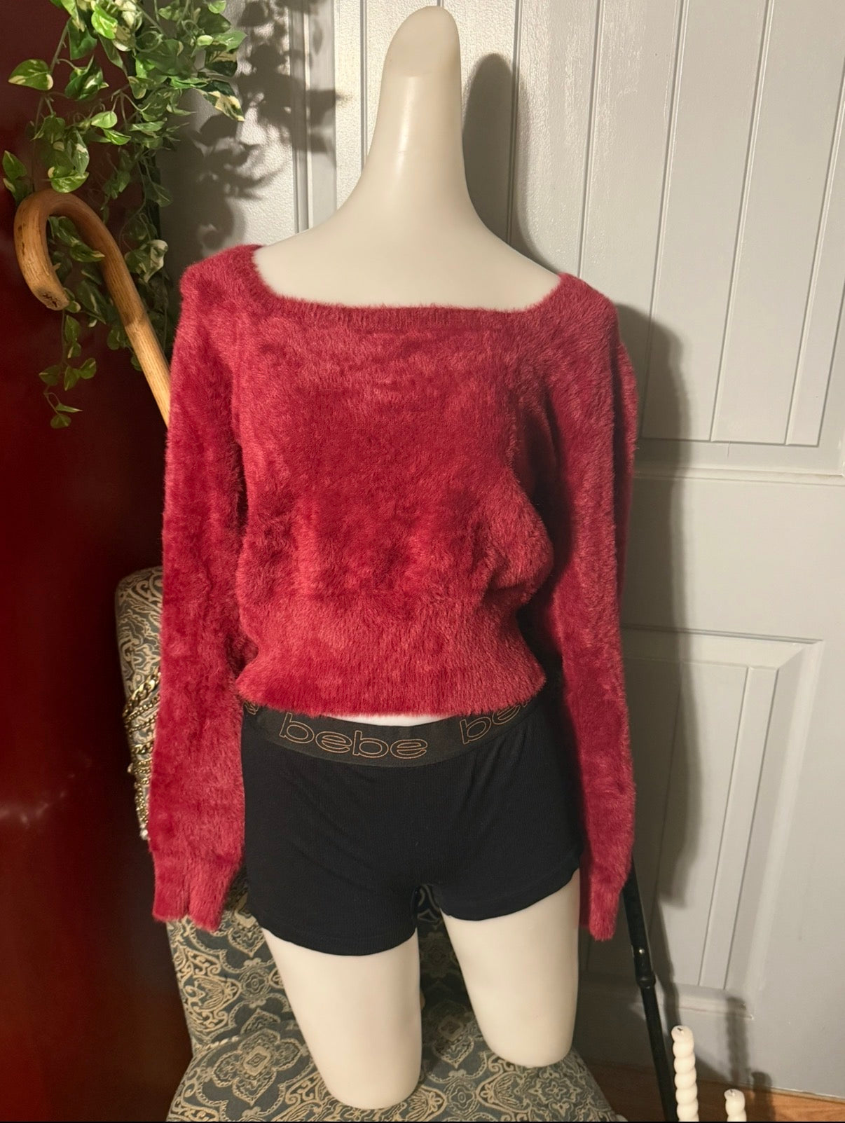 ASTR the Label Square Neck Fuzzy Cropped Sweater in Wine Red