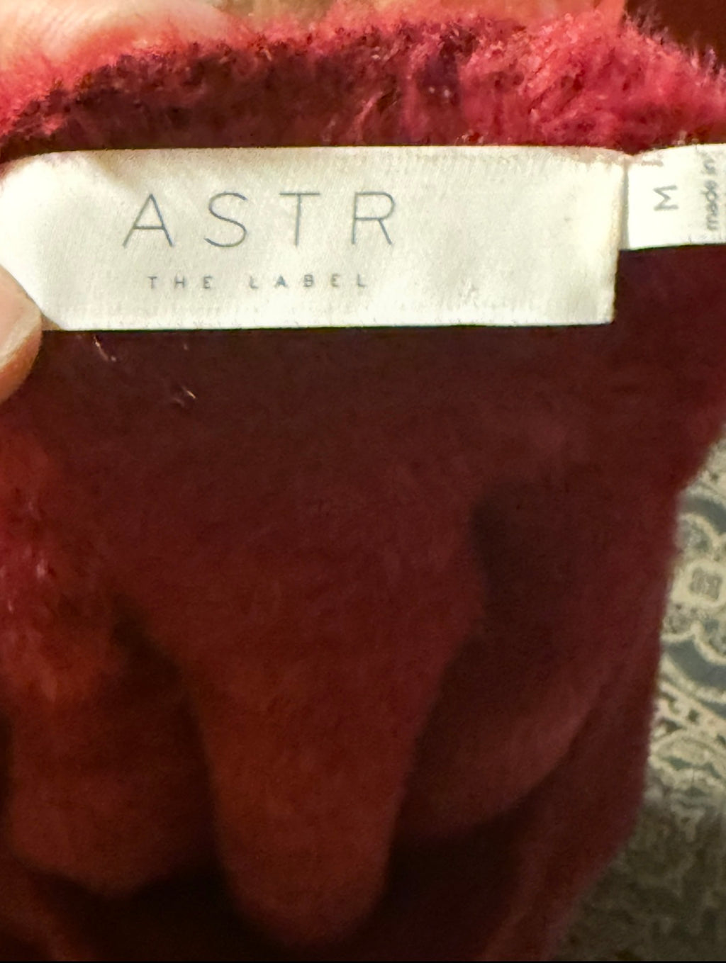 ASTR the Label Square Neck Fuzzy Cropped Sweater in Wine Red