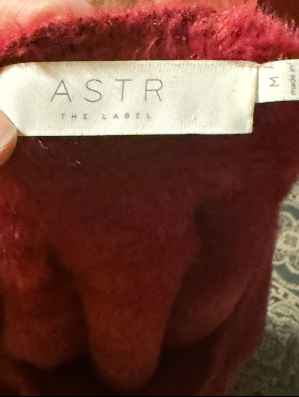 ASTR the Label Square Neck Fuzzy Cropped Sweater in Wine Red