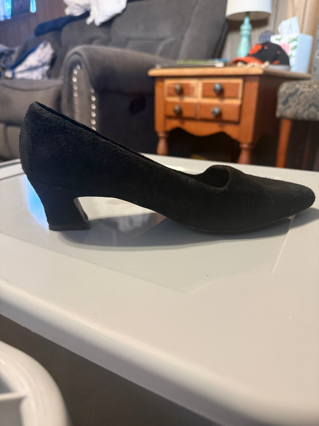 VINTAGE 90s Mootsies Tootsies Twijilo Black Suede Pumps - Gold Insole